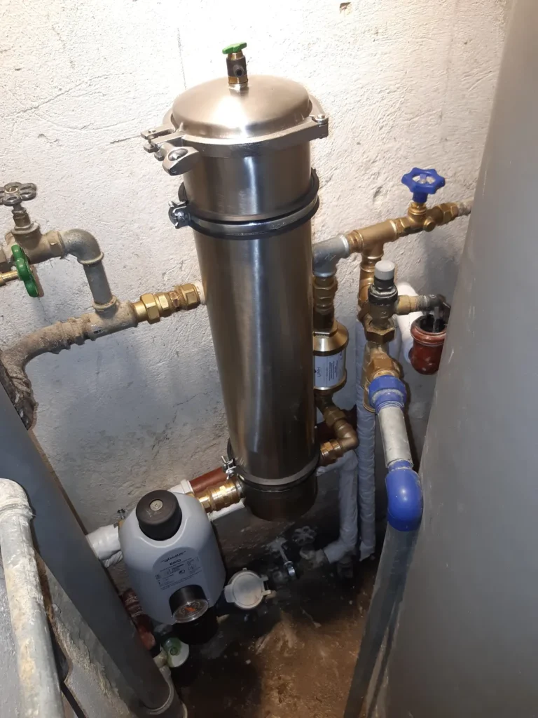 Evodrop Hausfilter und UMH Wasserbelebung in Aigen, eingebaut von Wassertechnik Unger