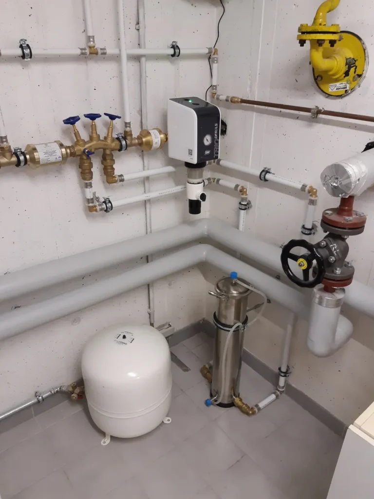 Evodrop Hausfilter und UMH Wasserbelebung in Bad Vöslau, eingebaut von Wassertechnik Unger