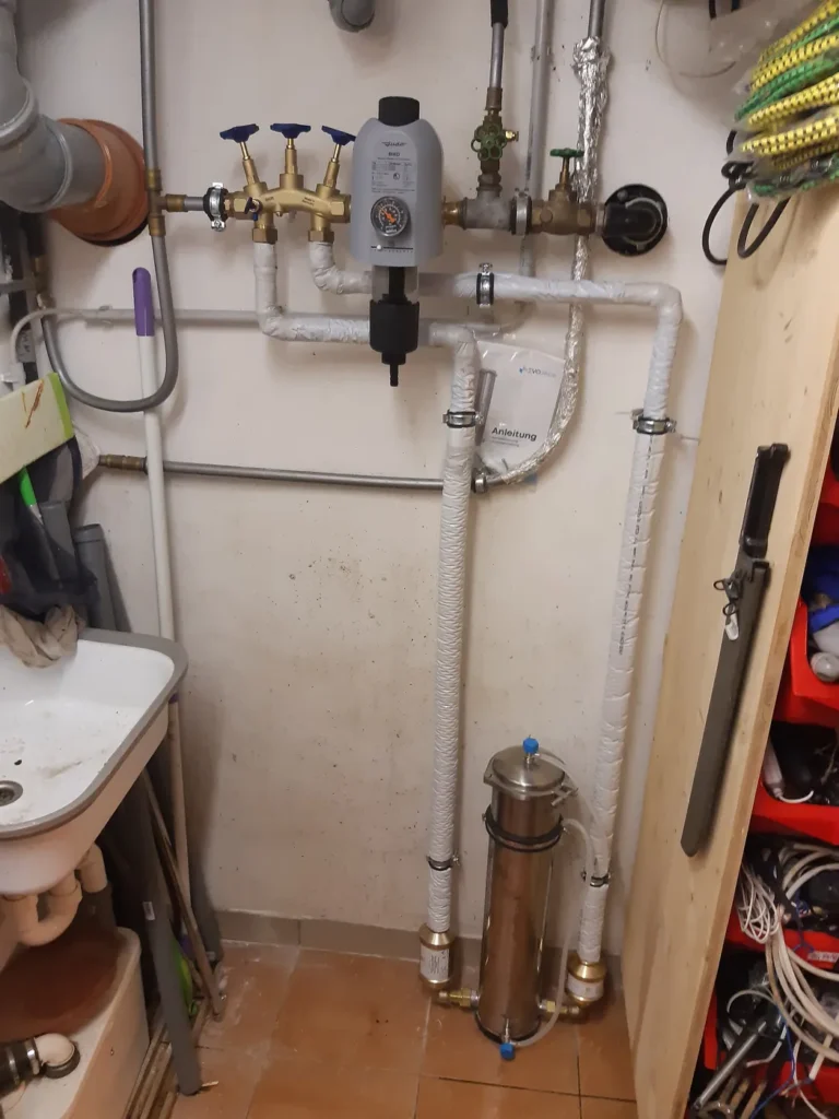 Evodrop Hausfilter und UMH Wasserbelebung in Traiskirchen, eingebaut von Wassertechnik Unger
