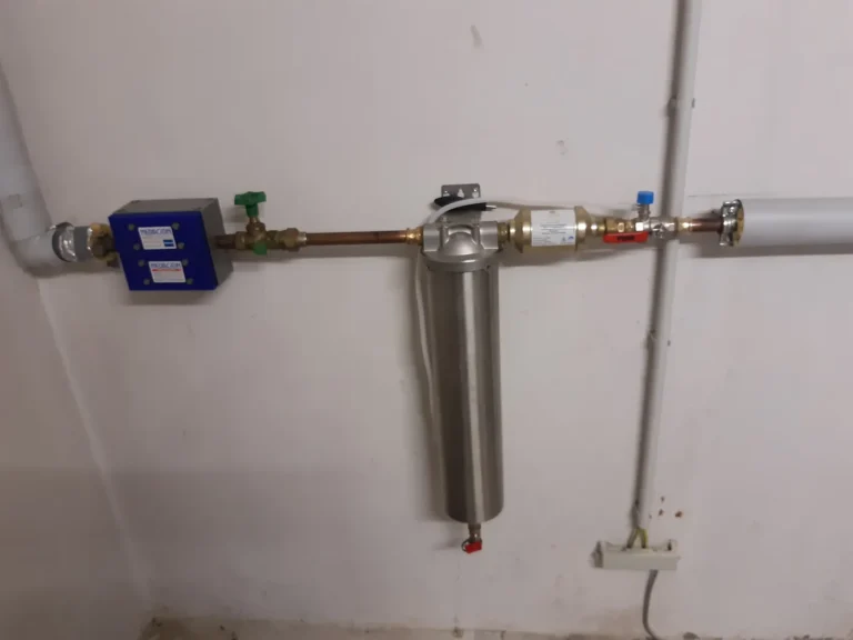 Evodrop Hausfilter und UMH Wasserbelebung in Wiener Neustadt, eingebaut von Wassertechnik Unger